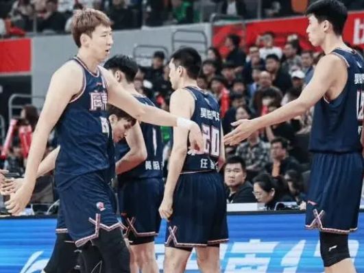 俄克城客场落寞布置，无缘季后赛